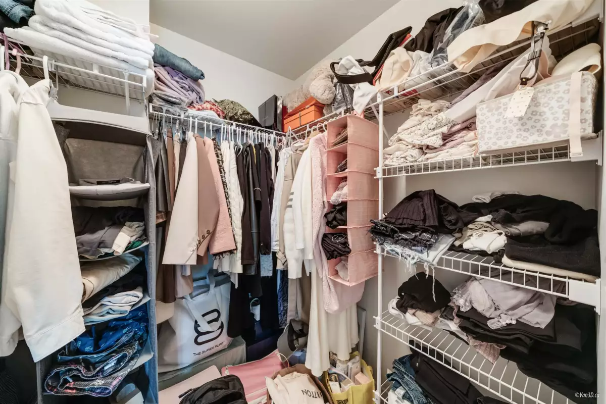 Entry Foyer Photo of 1001 7338 Gollner Avenue, Richmond, BC