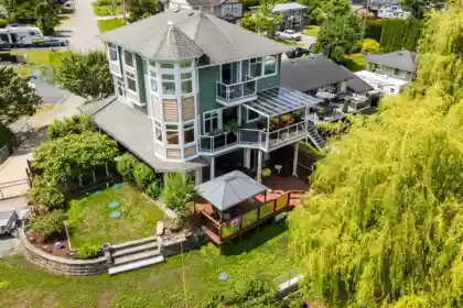 8408 Benbow Street, Mission, BC, Mission — Single Family Residence for sale