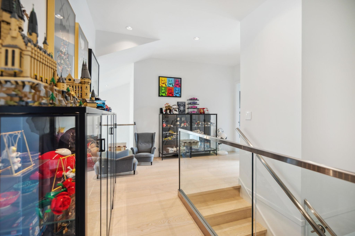 Guest Bathroom Photo of 18 9055 Dayton Avenue, Richmond, BC