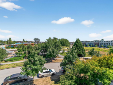 307 9500 Odlin Road, Richmond, BC, Richmond — Apartment/Condo for sale