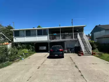 6111 176 Street, Surrey, BC, Surrey — Single Family Residence for sale
