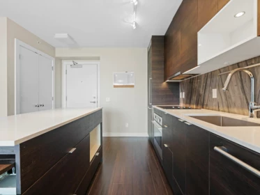 1101 13398 104 Avenue, Surrey, BC, Surrey — Apartment/Condo for sale