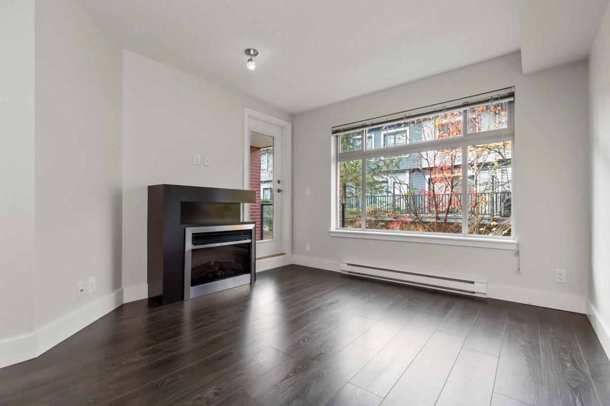Basement Recreation Room Photo of 217 2233 Mckenzie Road, Abbotsford, BC
