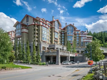 976 4090 Whistler Way, Whistler, BC, Whistler — Apartment/Condo for sale
