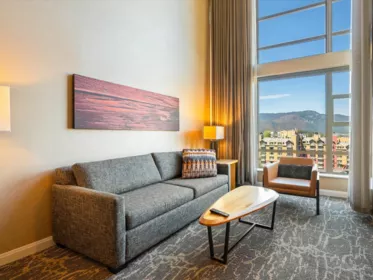 976 4090 Whistler Way, Whistler, BC, Whistler — Apartment/Condo for sale
