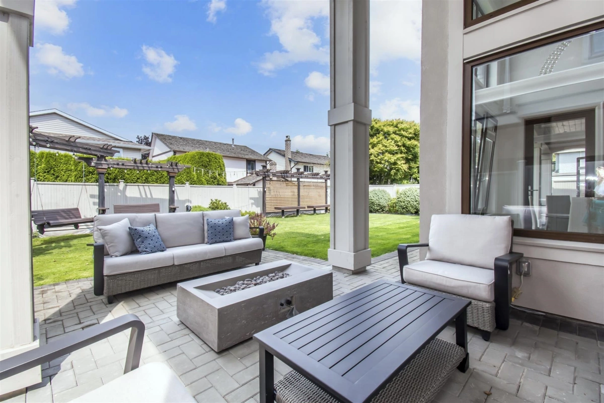 Backyard Photo of 6251 Woodwards Road, Richmond, BC