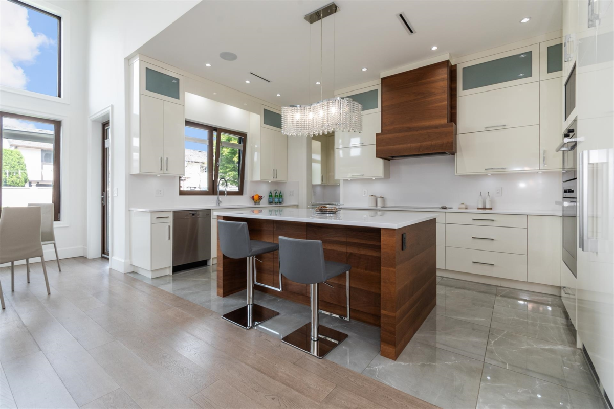 Breakfast Nook Photo of 6251 Woodwards Road, Richmond, BC