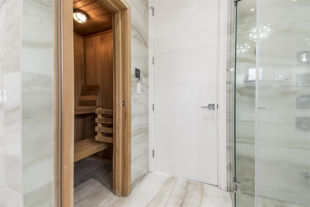 Loft / Bonus Room Photo of 6251 Woodwards Road, Richmond, BC