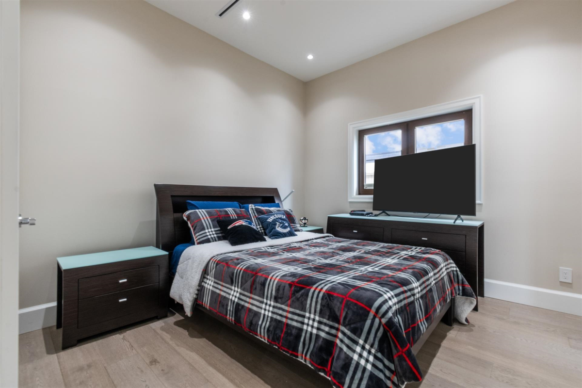 Outdoor Patio Photo of 6251 Woodwards Road, Richmond, BC