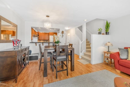 21 1828 Lilac Drive, Surrey, BC, Surrey — Townhouse for sale