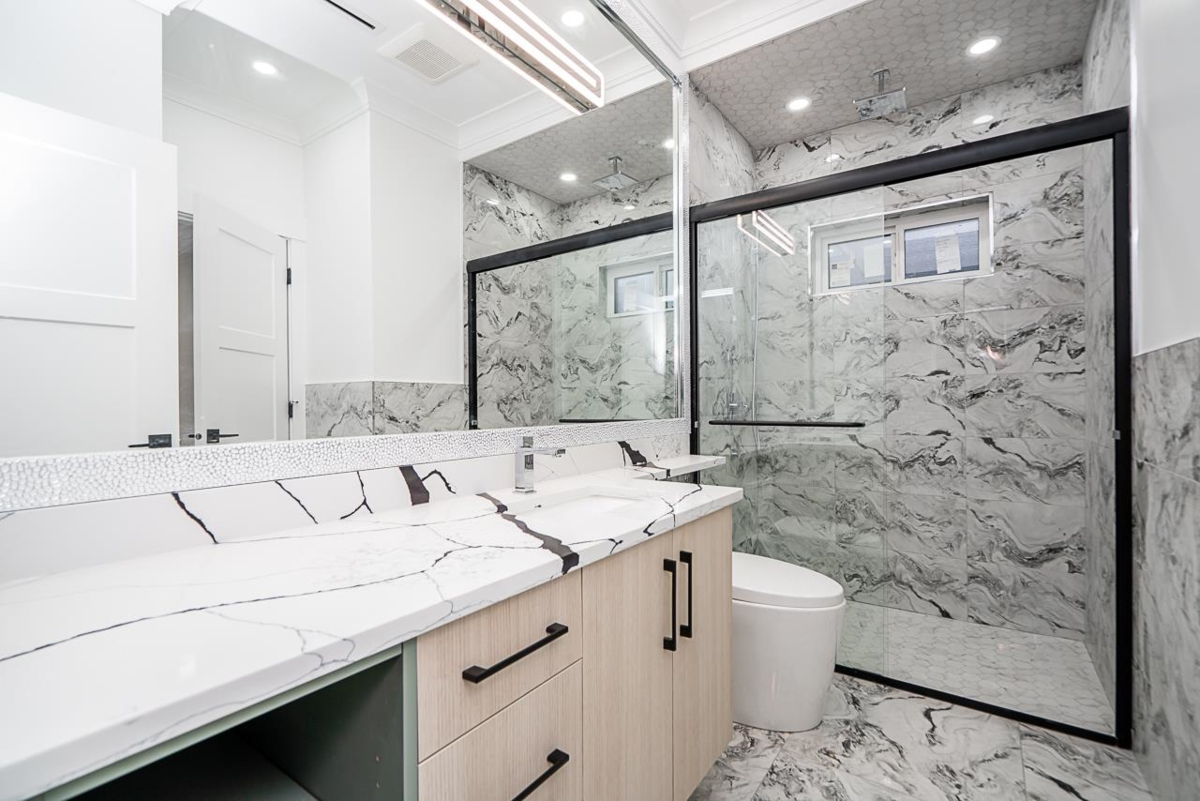 Hallway Photo of 10140 Finlayson Drive, Richmond, BC