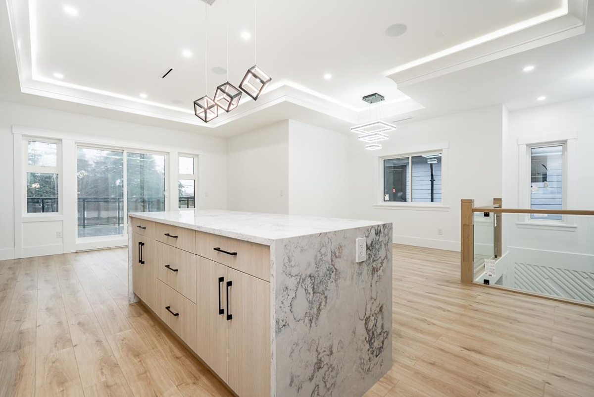 Kitchen Island Photo of 10140 Finlayson Drive, Richmond, BC
