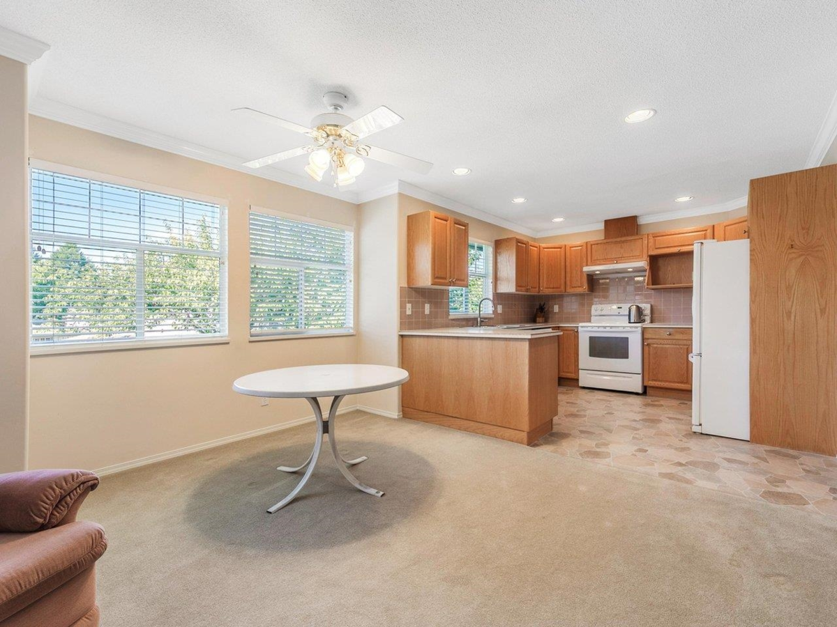 Powder Room Photo of 190 20391 96 Avenue, Langley, BC
