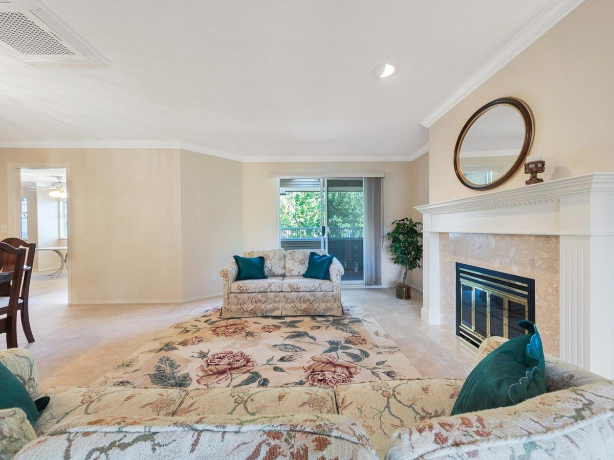 Primary Bathroom Photo of 190 20391 96 Avenue, Langley, BC