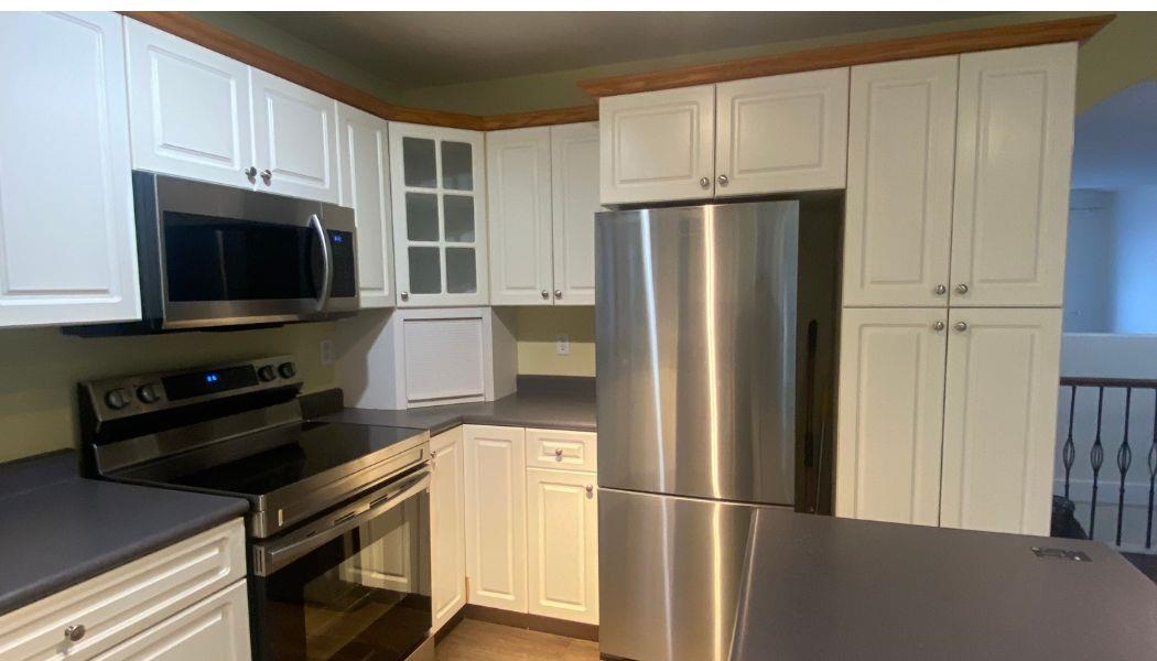 Primary Bedroom Photo of 46690 Sylvan Drive, Chilliwack, BC