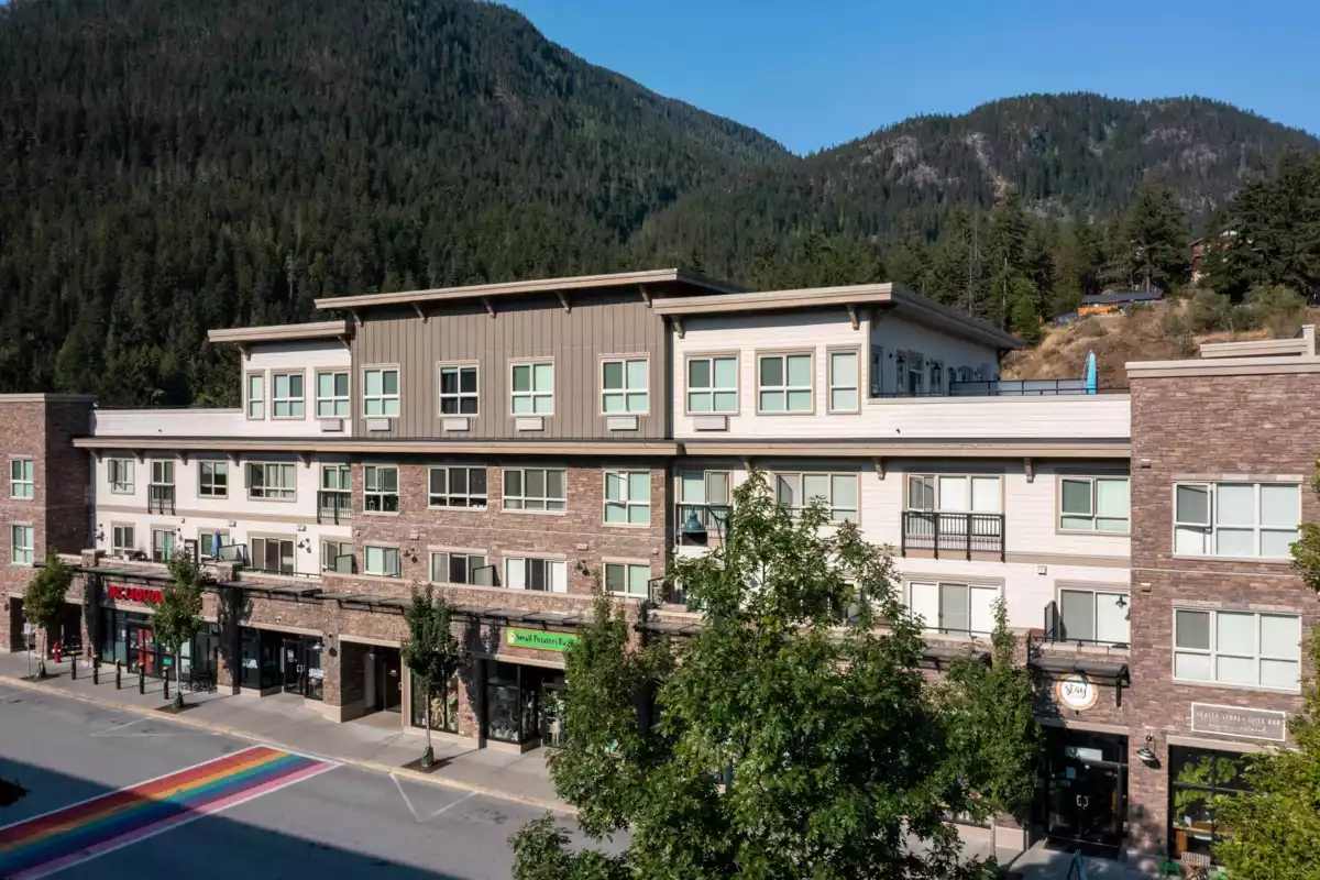 Kitchen Island Photo of 209 7445 Frontier Street, Pemberton, BC