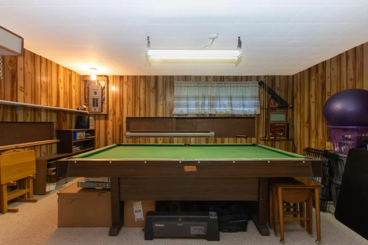 Garage Interior Photo of 38258 Northridge Drive, Squamish, BC