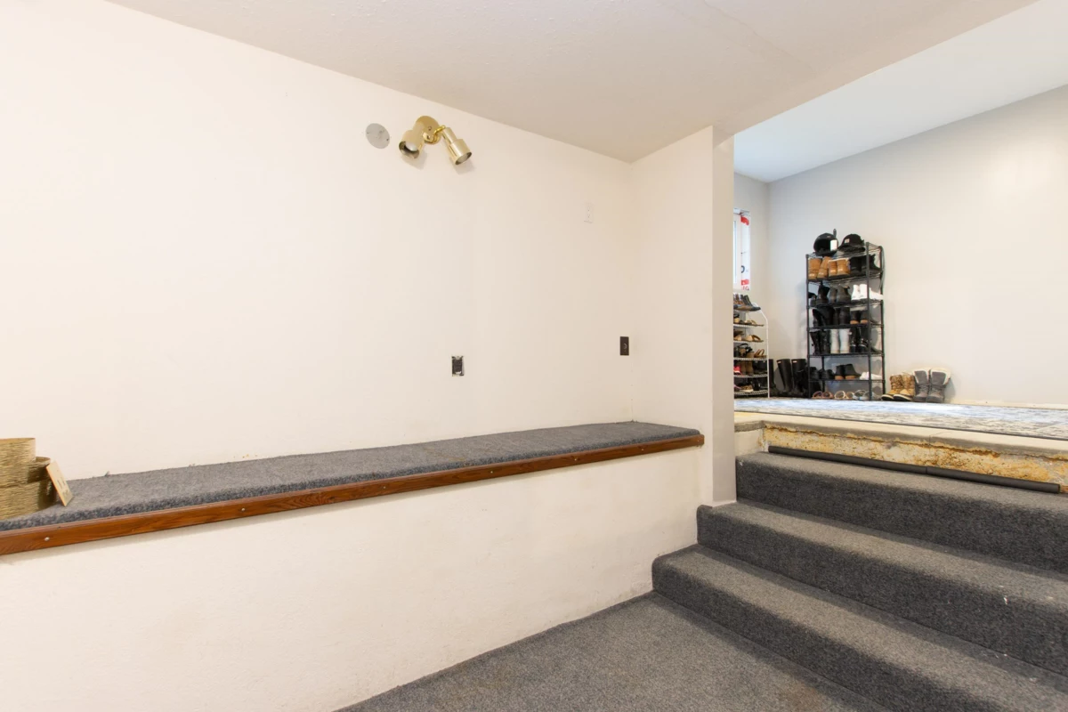 Laundry Room Photo of 38258 Northridge Drive, Squamish, BC