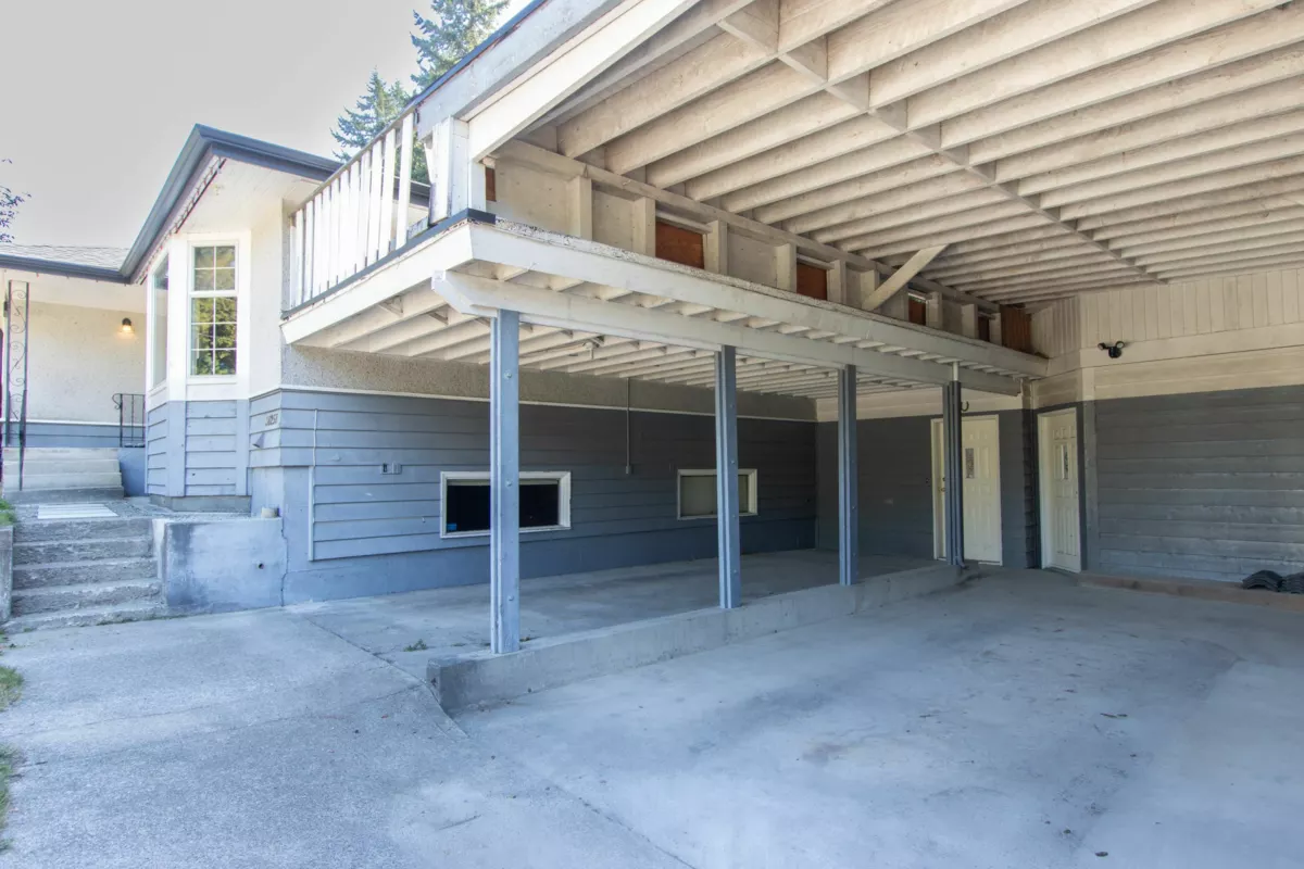 Swimming Pool Photo of 38258 Northridge Drive, Squamish, BC