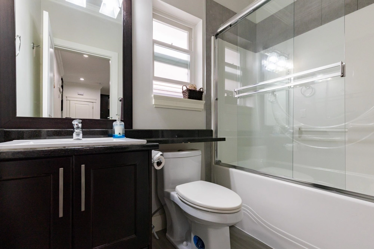 Garden / Landscaping Photo of 3022 Princess Street, Abbotsford, BC