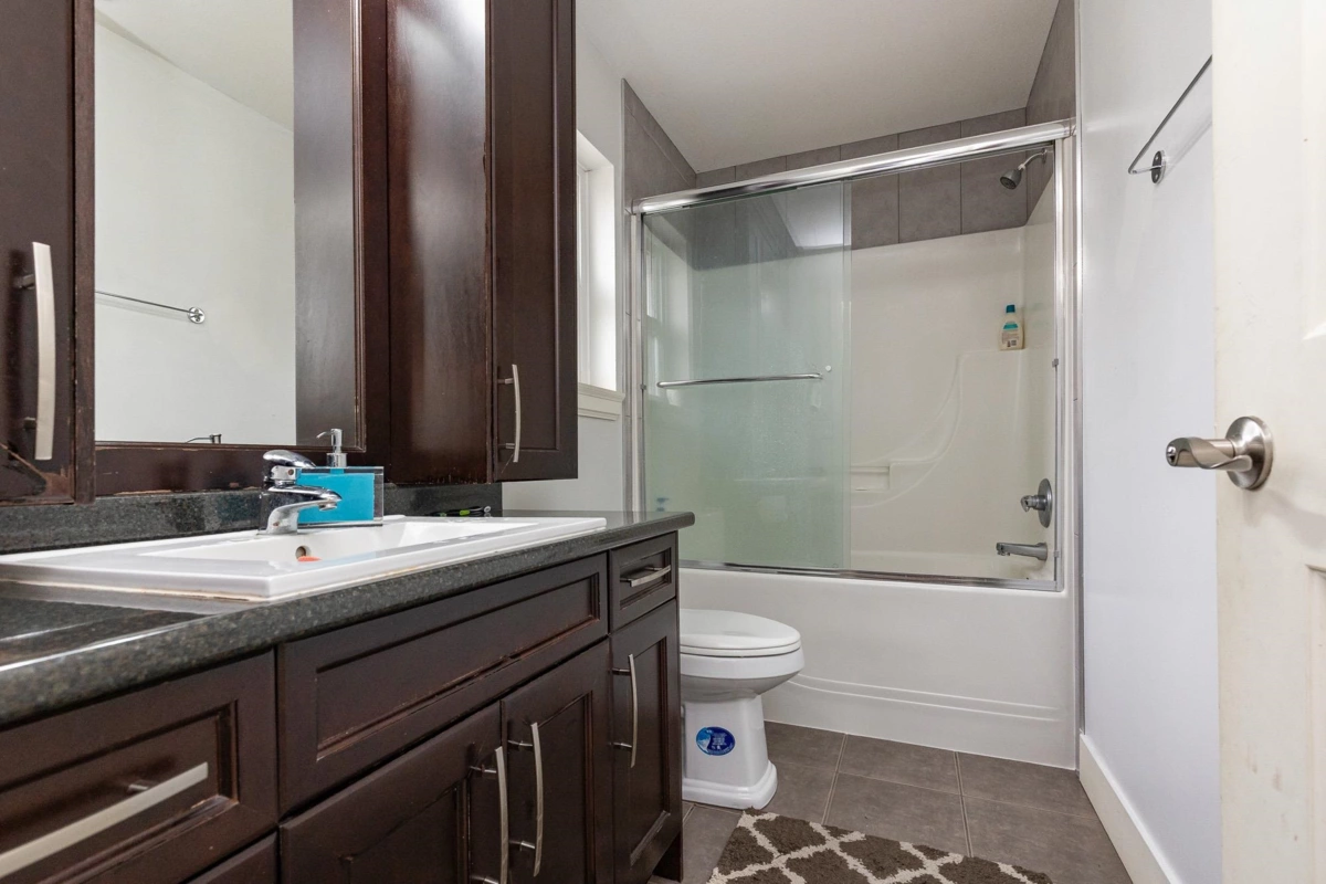 Laundry Room Photo of 3022 Princess Street, Abbotsford, BC