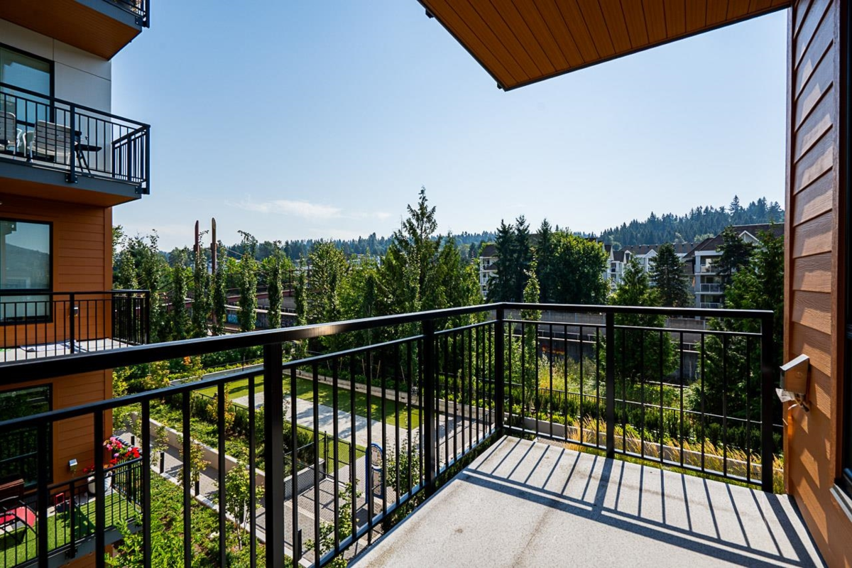 Bedroom 4 Photo of 435 55 Klahanie Drive, Port Moody, BC