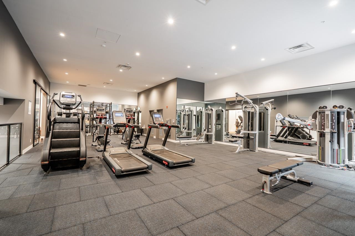 Swimming Pool Photo of 435 55 Klahanie Drive, Port Moody, BC