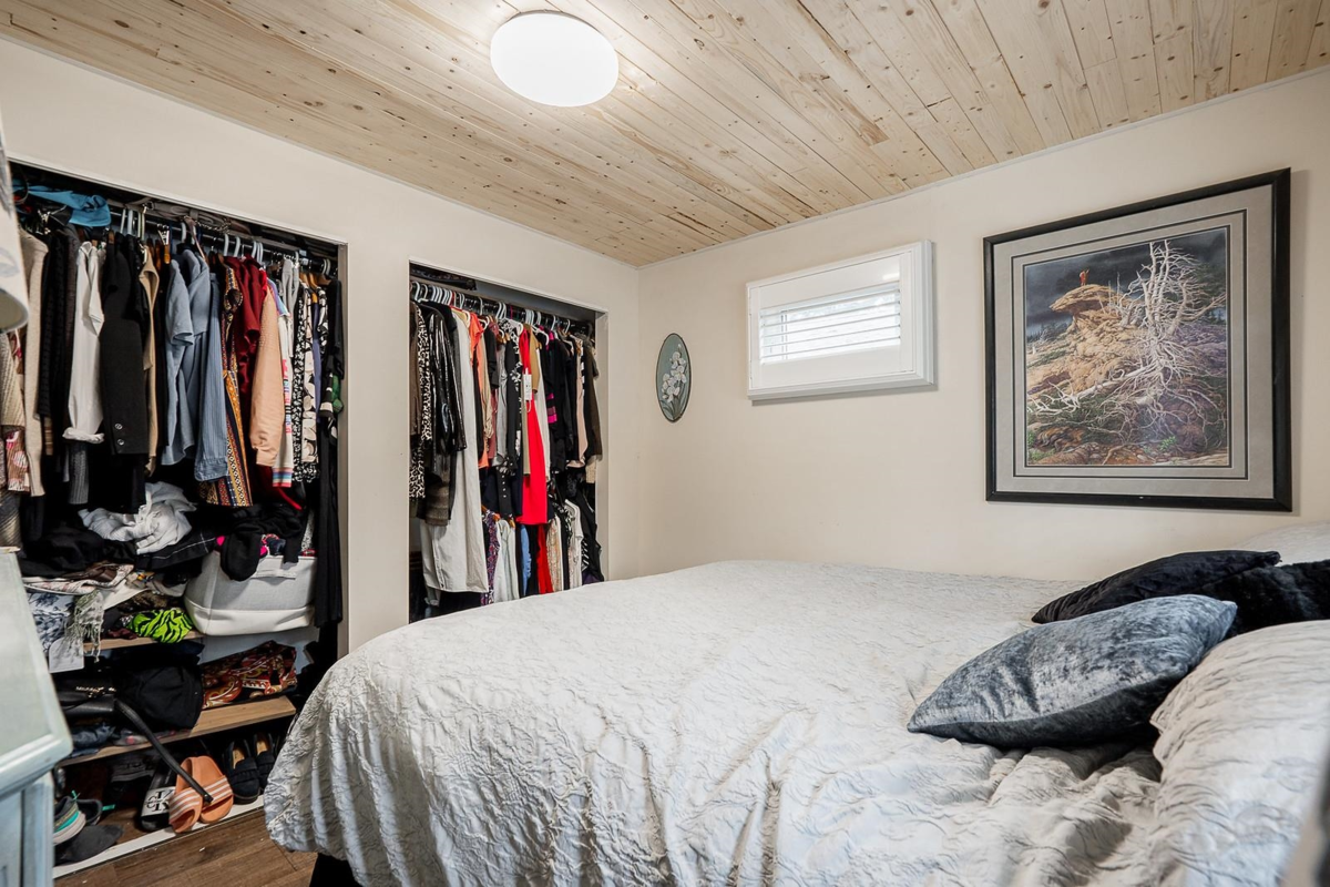 Powder Room Photo of 338 Balsam Street, Cultus Lake, BC