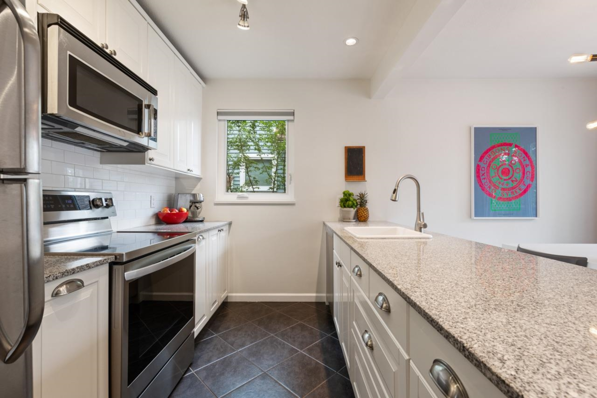 Pantry Photo of 103 W 15th Avenue, Vancouver, BC