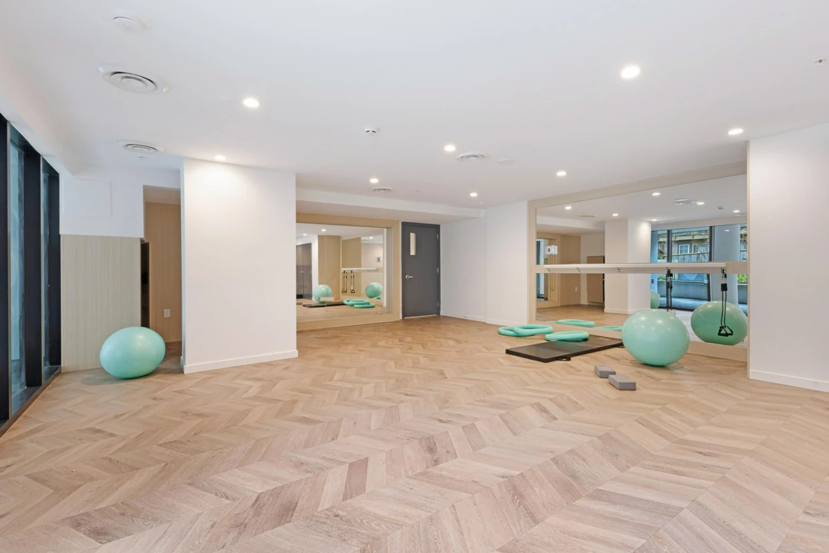 Guest Bathroom Photo of 104 10333 133 Street, Surrey, BC