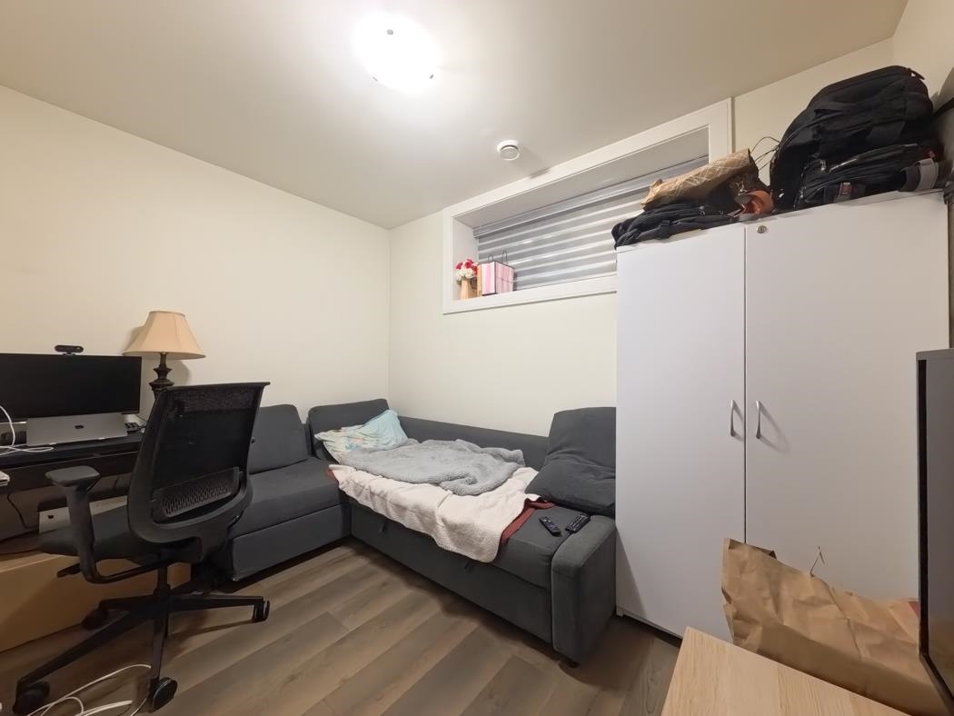 Backyard Photo of 1275 E 62nd Avenue, Vancouver, BC