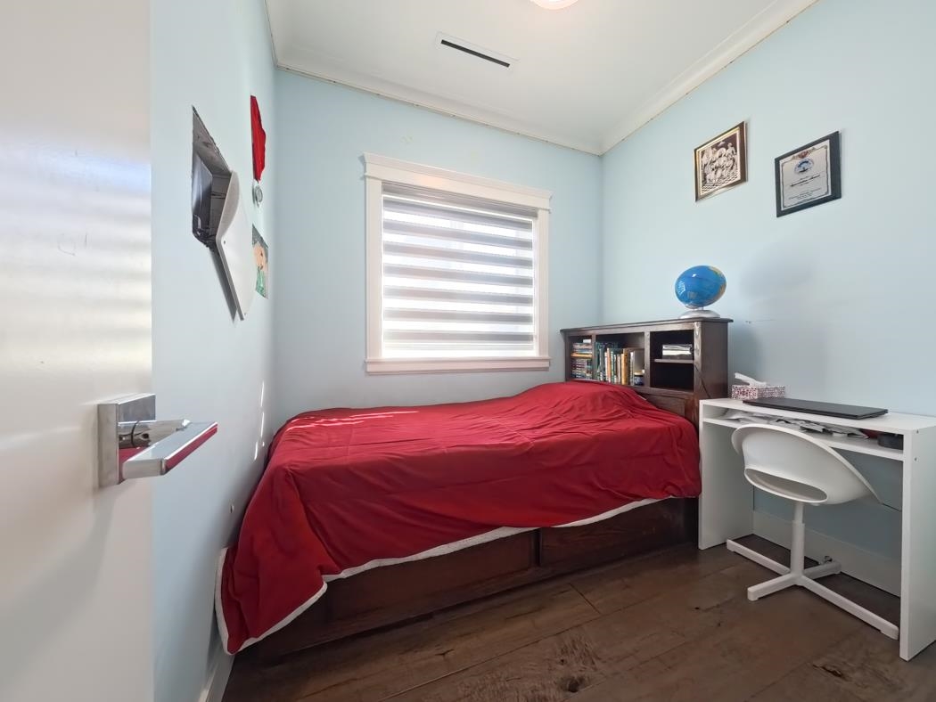 Laundry Room Photo of 1275 E 62nd Avenue, Vancouver, BC