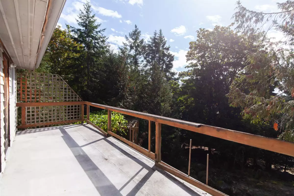 Hot Tub / Spa Photo of 567 Dinner Bay Road, Mayne Island, BC