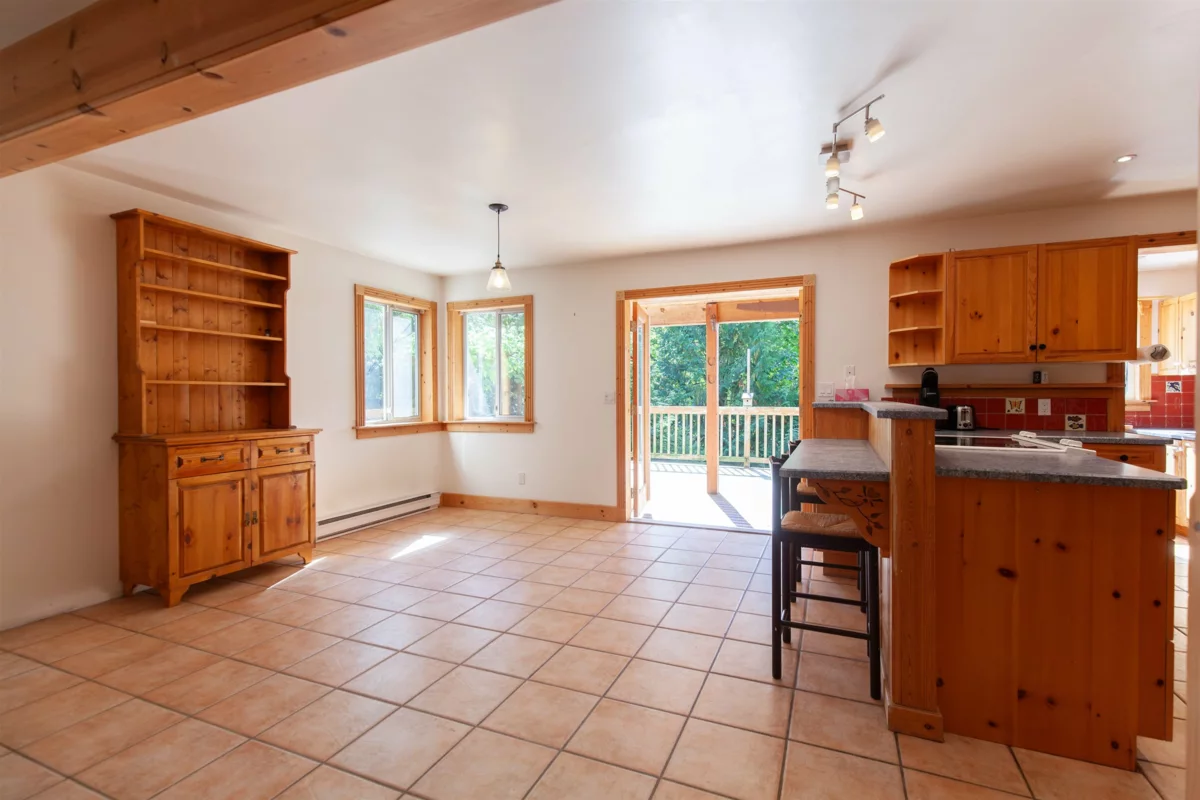 Office / Den Photo of 567 Dinner Bay Road, Mayne Island, BC