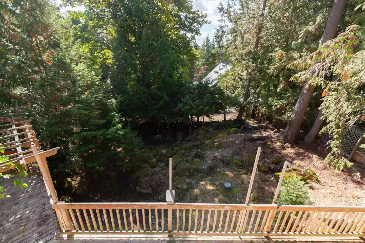 Outdoor Deck Photo of 567 Dinner Bay Road, Mayne Island, BC