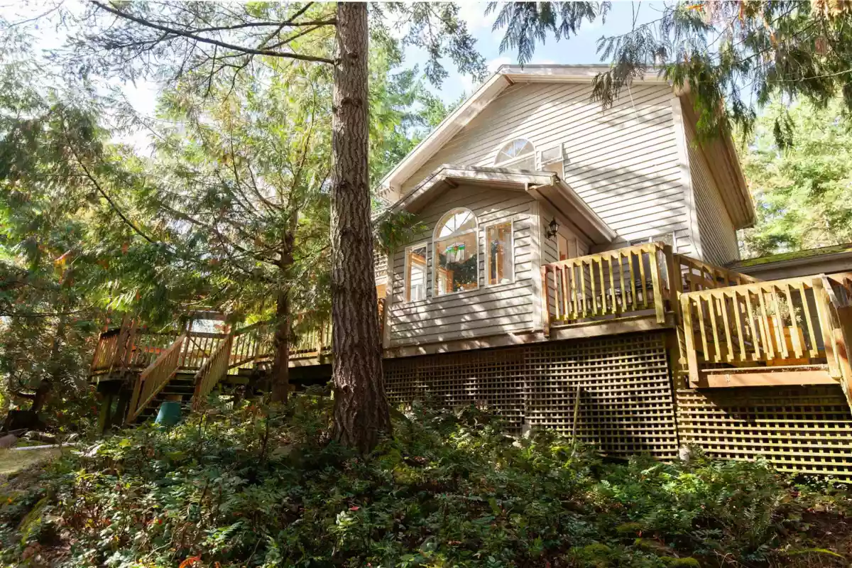 Playground / Recreational Area Near 567 Dinner Bay Road, Mayne Island, BC