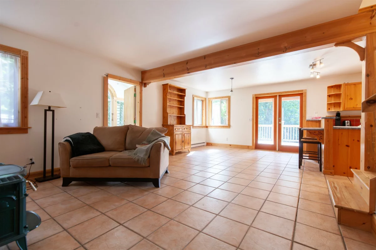 Powder Room Photo of 567 Dinner Bay Road, Mayne Island, BC