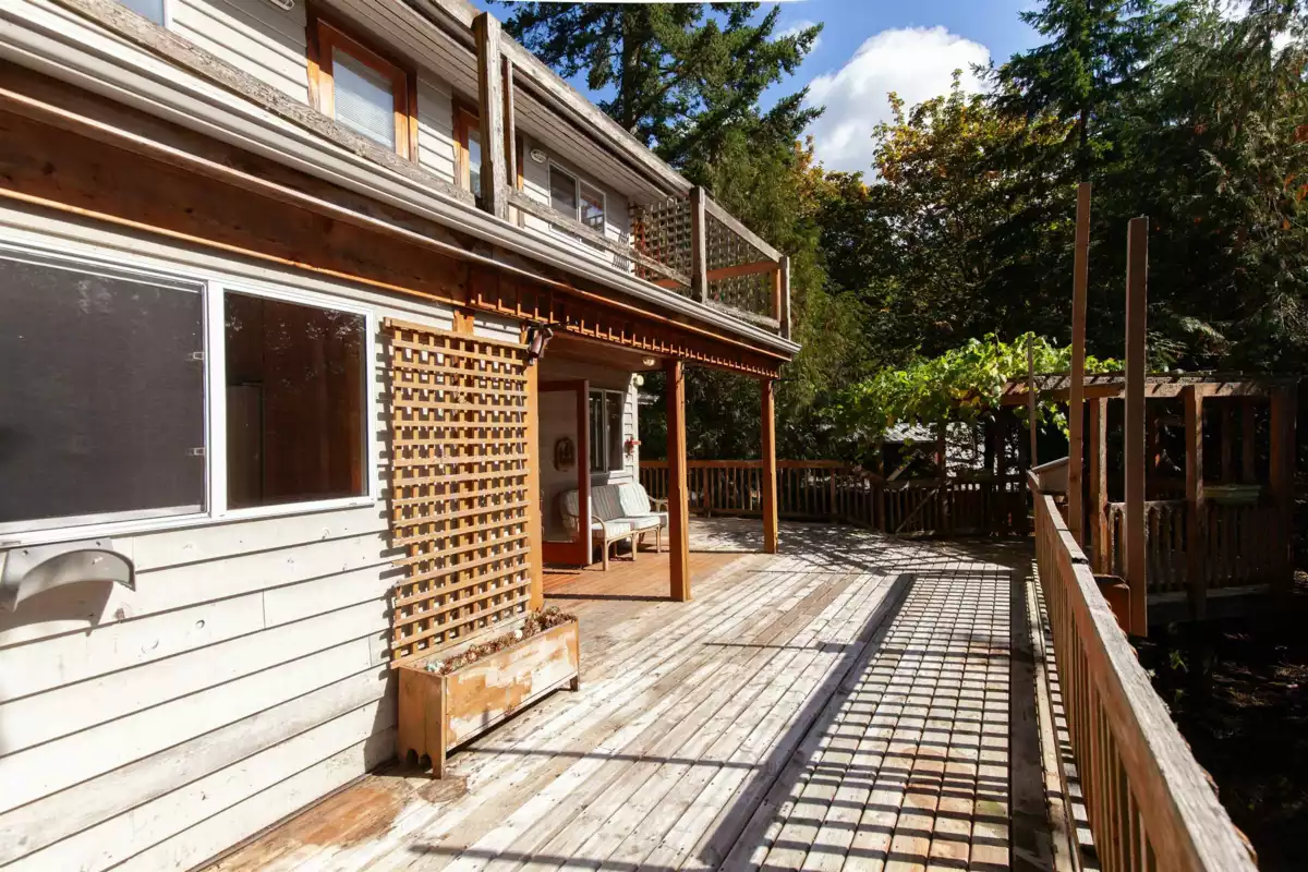 Street View Photo of 567 Dinner Bay Road, Mayne Island, BC