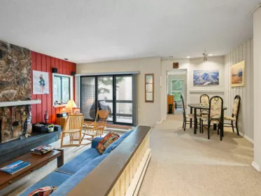 KP2 1400 Alta Lake Road, Whistler, BC, Whistler — Apartment/Condo for sale