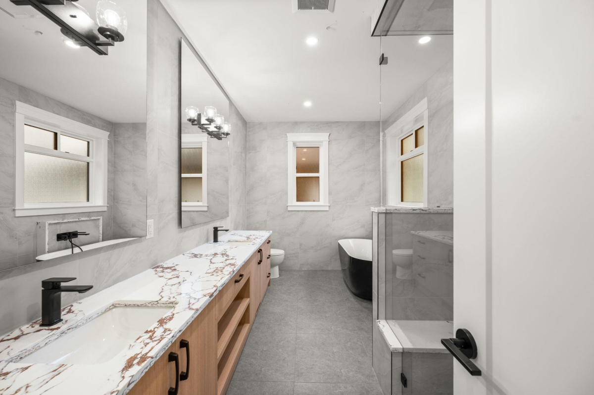 Backyard Photo of 23747 Old Yale Road, Langley, BC