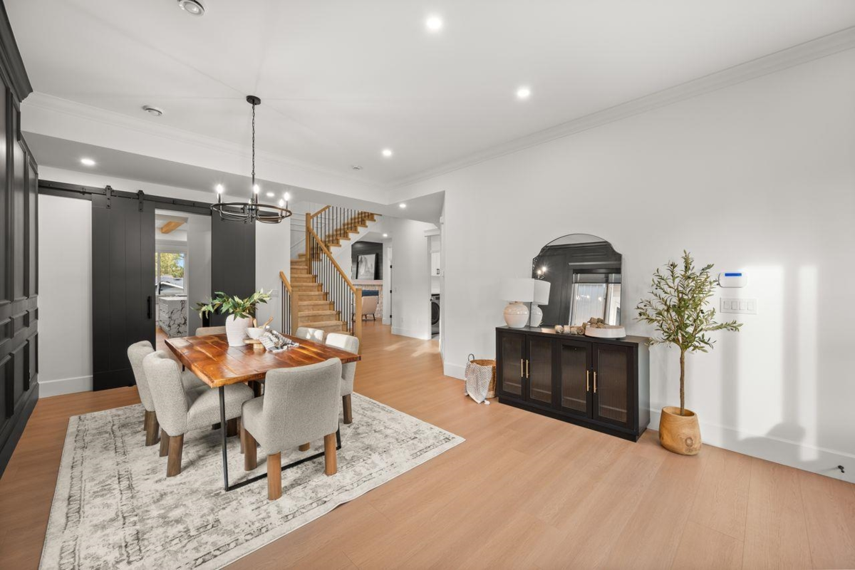 Kitchen Photo of 23747 Old Yale Road, Langley, BC