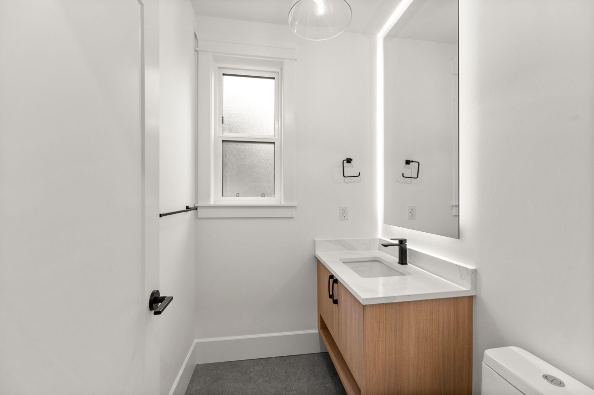 Laundry Room Photo of 23747 Old Yale Road, Langley, BC