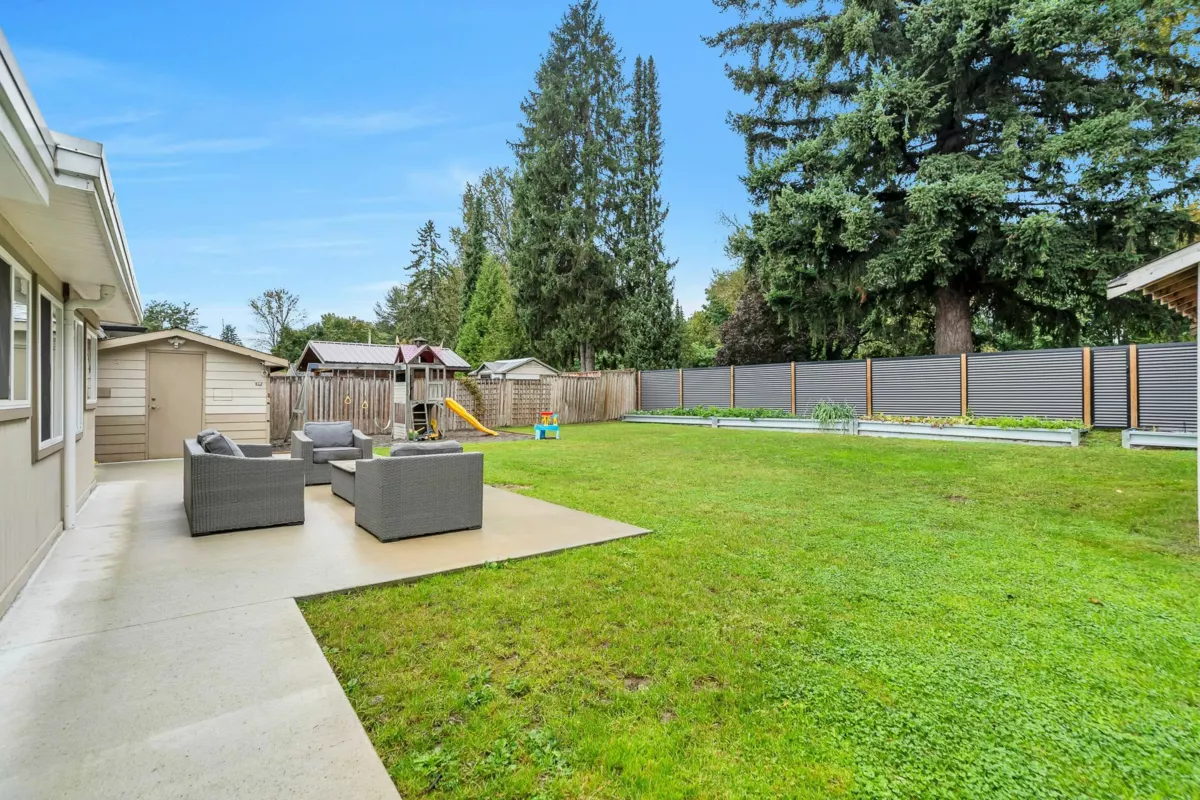 Outdoor Kitchen Photo of 45741 Berkeley Avenue, Chilliwack, BC