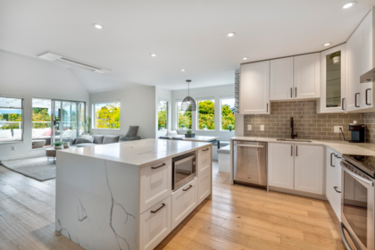 304 1665 Arbutus Street, Vancouver, BC, Vancouver — Apartment/Condo for sale