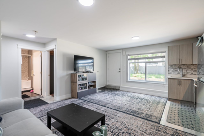 Swimming Pool Photo of 9417 132a Street, Surrey, BC