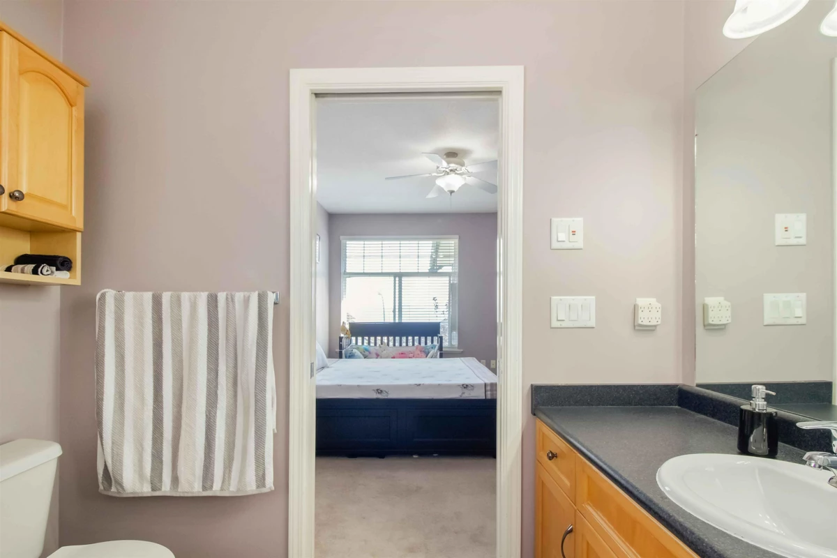 Office / Den Photo of 33577 12 Avenue, Mission, BC