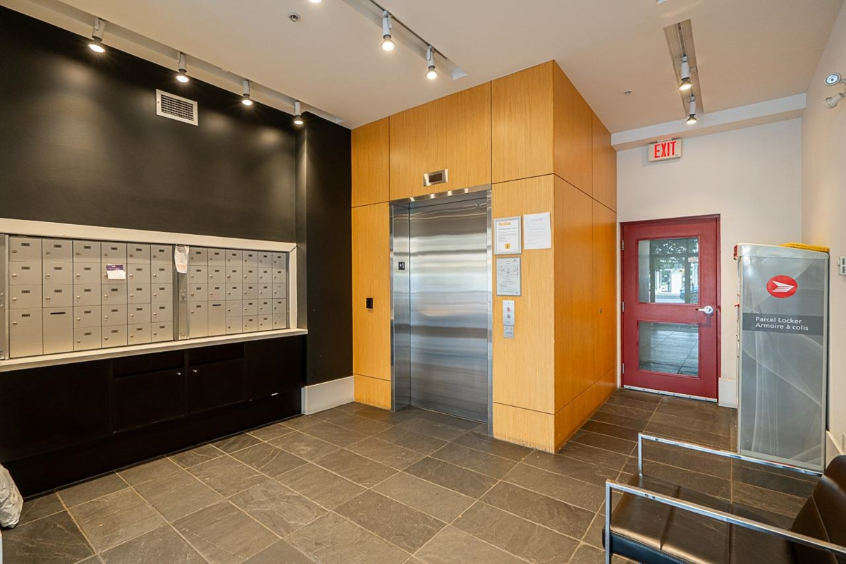 Outdoor Deck Photo of 303 2828 Main Street, Vancouver, BC