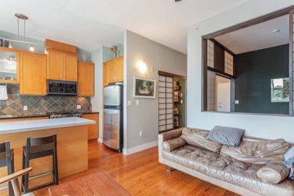 213 8988 Hudson Street, Vancouver, BC, Vancouver — Apartment/Condo for sale