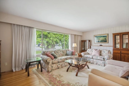 10699 Dennis Crescent, Richmond, BC, Richmond — Single Family Residence for sale