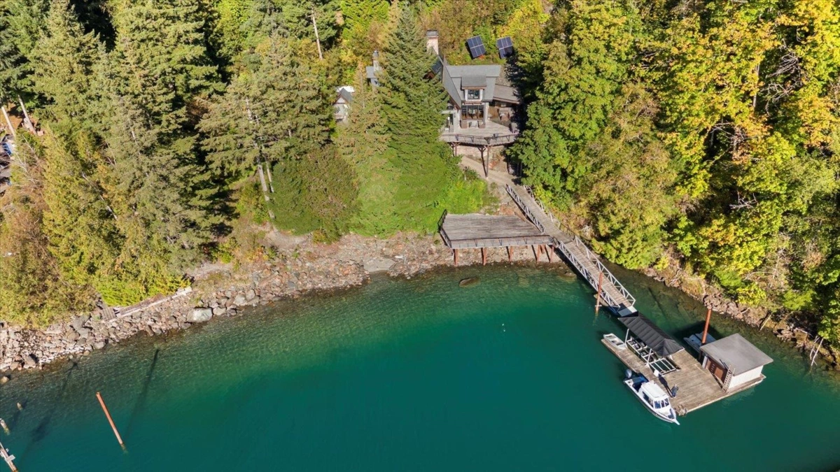 Fitness Center Photo Near LOT 167 Yale Division Yale District Lake, Harrison Hot Springs, BC